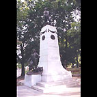 Monument Louis Hébert...